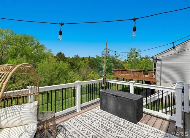 90 San Marino Parkway, Fenton, MO 63026