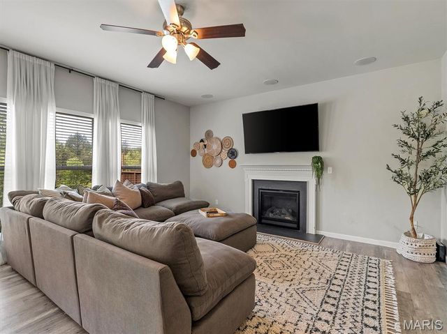 90 San Marino Parkway, Fenton, MO 63026