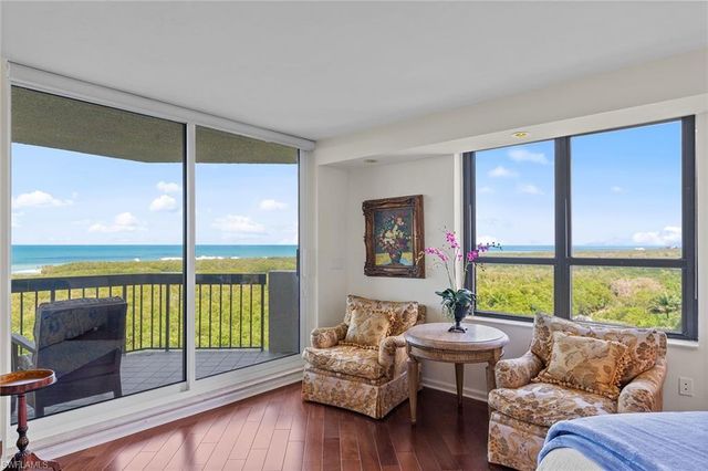 6001 Pelican Bay BLVD 802, Naples, FL 34108