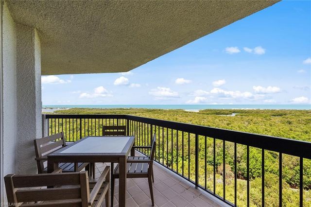 6001 Pelican Bay BLVD 802, Naples, FL 34108