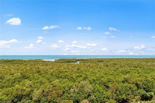 6001 Pelican Bay BLVD 802, Naples, FL 34108