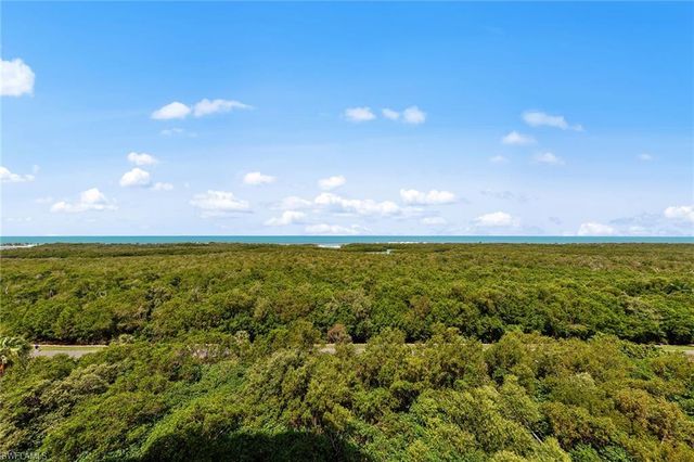 6001 Pelican Bay BLVD 802, Naples, FL 34108