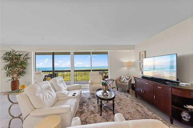 6001 Pelican Bay BLVD 802, Naples, FL 34108