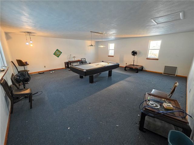 654 Hughes Dr, Buffalo Twp, PA 16229