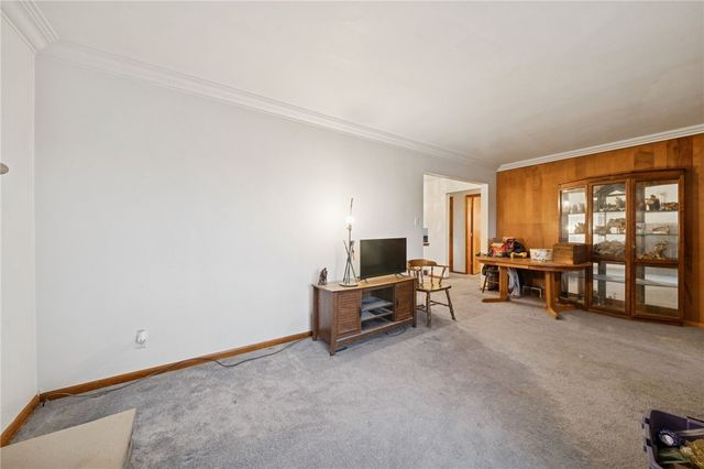 654 Hughes Dr, Buffalo Twp, PA 16229