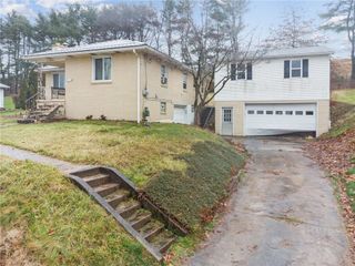 654 Hughes Dr, Buffalo Twp, PA 16229