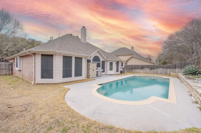 409 Bryce Lane, Arlington, TX 76013