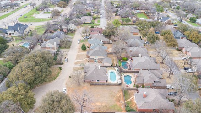 409 Bryce Lane, Arlington, TX 76013