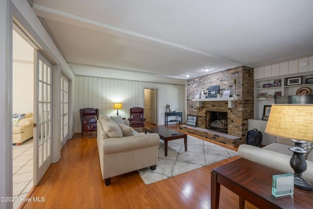 202 Forest Drive, Clinton, NC 28328