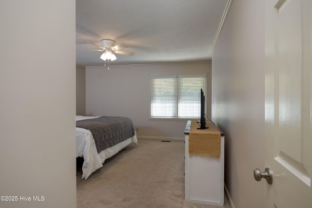 202 Forest Drive, Clinton, NC 28328