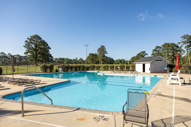 202 Forest Drive, Clinton, NC 28328