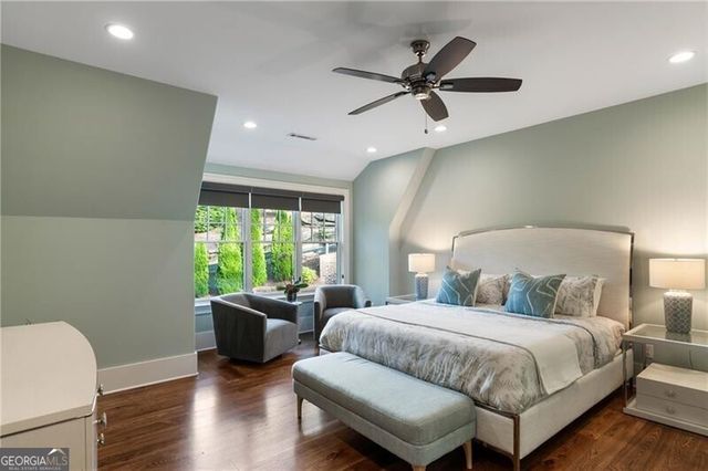 5360 Lake Forrest Drive, Atlanta, GA 30342