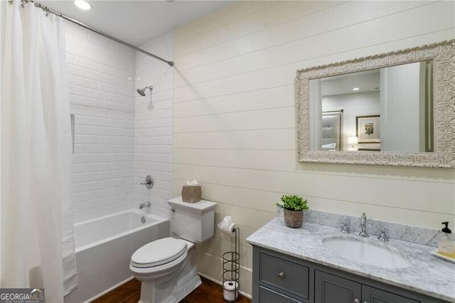 5360 Lake Forrest Drive, Atlanta, GA 30342