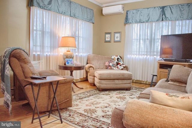 711 CLAY ST, Shamokin, PA 17872