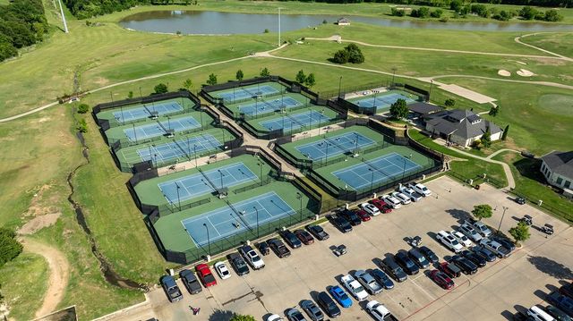 13924 E Riviera Drive, Fort Worth, TX 76028