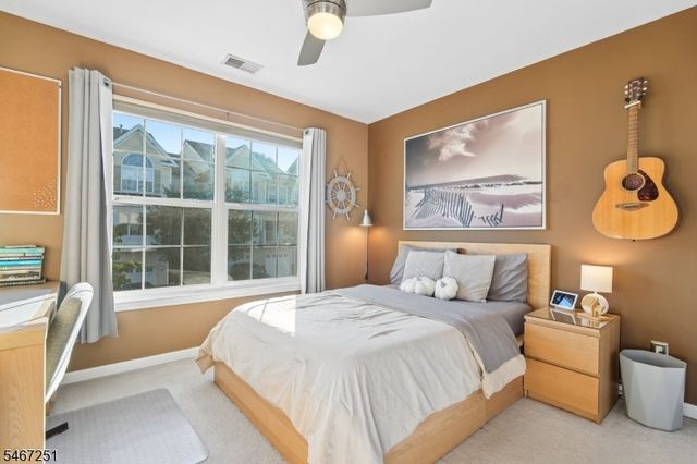 114 Mountainside Dr, Pompton Lakes Boro, NJ 07442