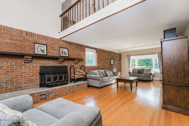 73 Hillsdale Road, Colts Neck, NJ 07722