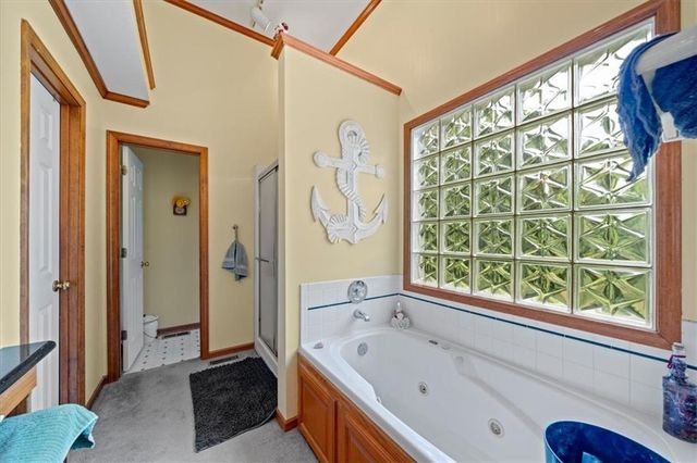 7411 S Arnett Road, Grain Valley, MO 64029