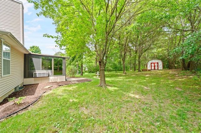 7411 S Arnett Road, Grain Valley, MO 64029