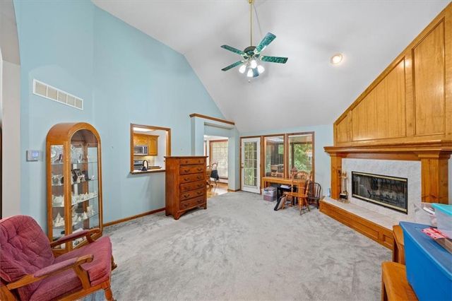 7411 S Arnett Road, Grain Valley, MO 64029