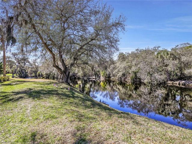 25220 Pelican Creek CIR # 102, Bonita Springs, FL 34134