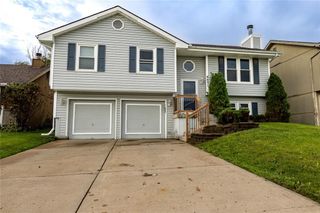8631 NE 110th Street, Kansas City, MO 64157