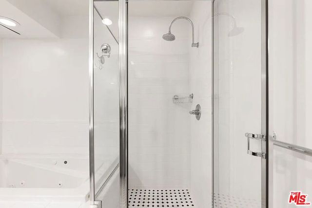 1522 Amherst Avenue 101, Los Angeles, CA 90025