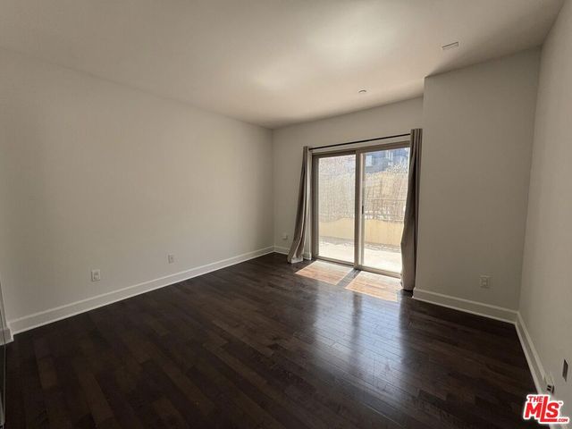 1522 Amherst Avenue 101, Los Angeles, CA 90025