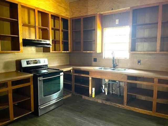 6211 Gresham Street, Wallis, TX 77485