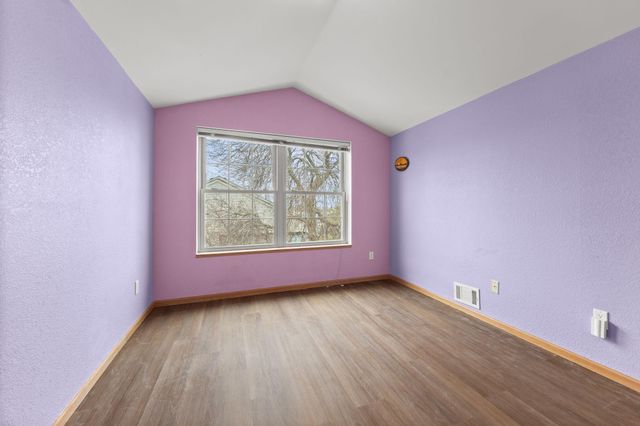 120 Morningside Drive NE, Hutchinson, MN 55350