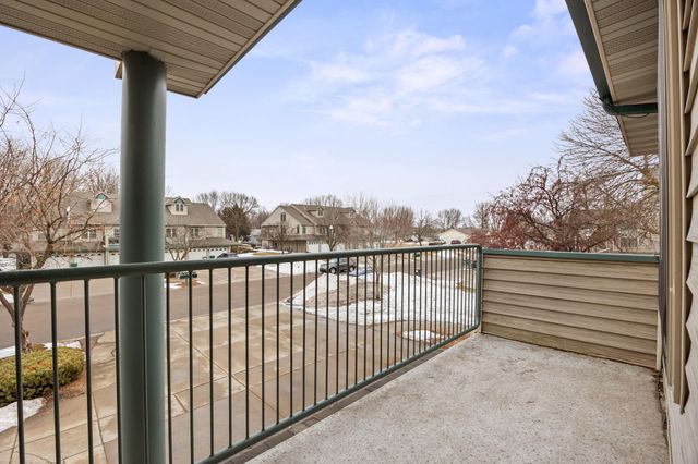 120 Morningside Drive NE, Hutchinson, MN 55350