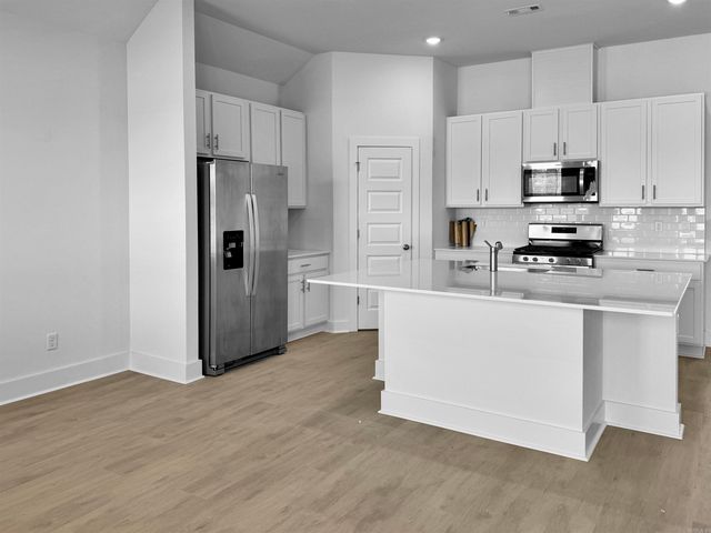 414 Cain Trail, Maumelle, AR 72113