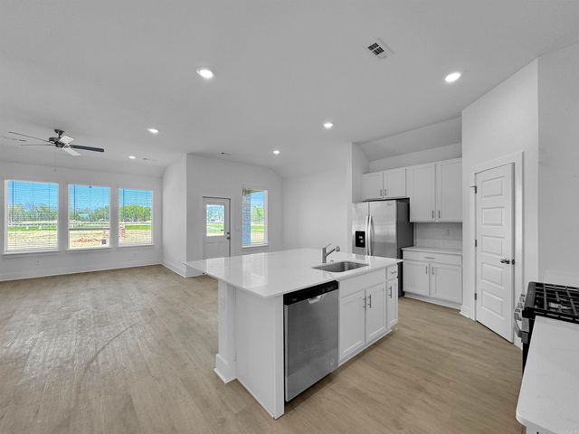 414 Cain Trail, Maumelle, AR 72113