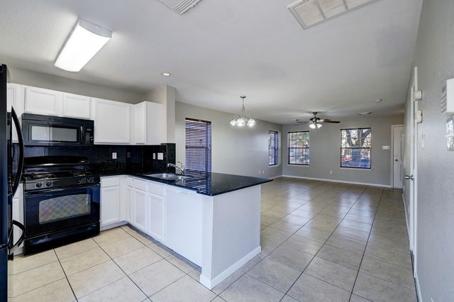 15529 Aiken Lane, Houston, TX 77032