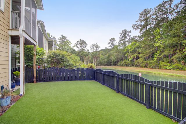 147 Palm Cove Way, Mount Pleasant, SC 29466