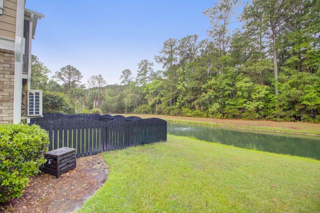 147 Palm Cove Way, Mount Pleasant, SC 29466