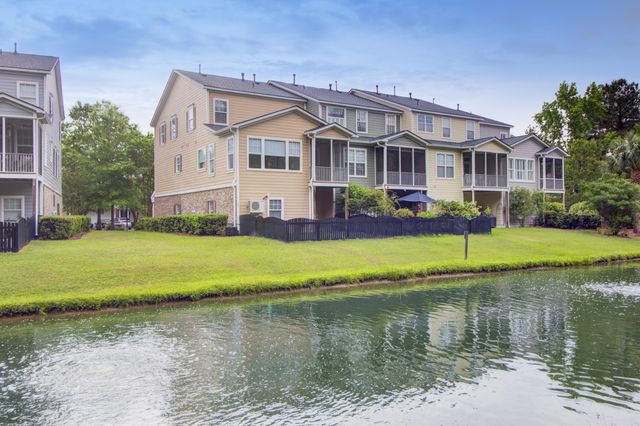 147 Palm Cove Way, Mount Pleasant, SC 29466