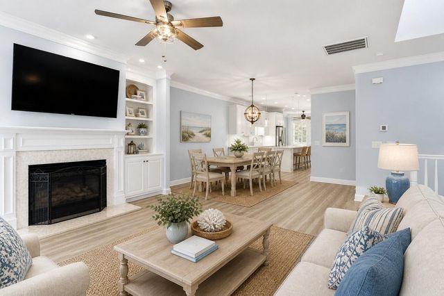 147 Palm Cove Way, Mount Pleasant, SC 29466
