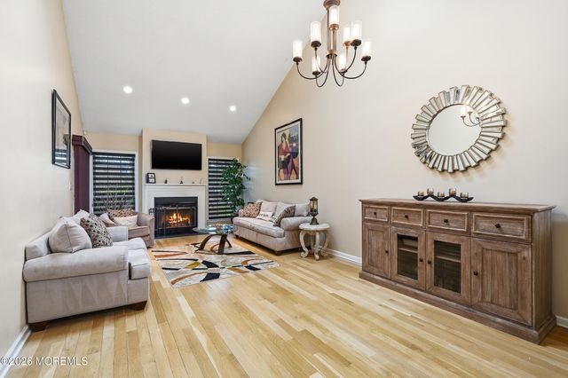 1C Cambridge Drive, Monroe, NJ 08831