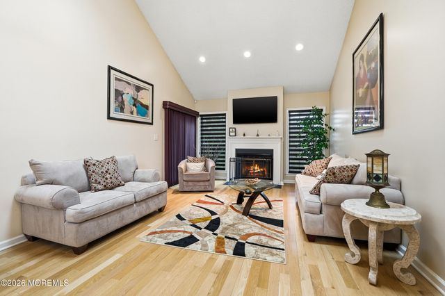 1C Cambridge Drive, Monroe, NJ 08831