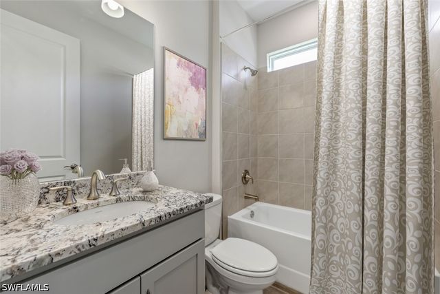 18162 Water Crossing DR, North Fort Myers, FL 33917