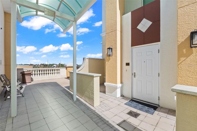 800 N TAMIAMI TRAIL 321, Sarasota, FL 34236