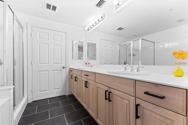 800 N TAMIAMI TRAIL 321, Sarasota, FL 34236