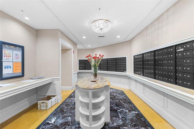 800 N TAMIAMI TRAIL 321, Sarasota, FL 34236