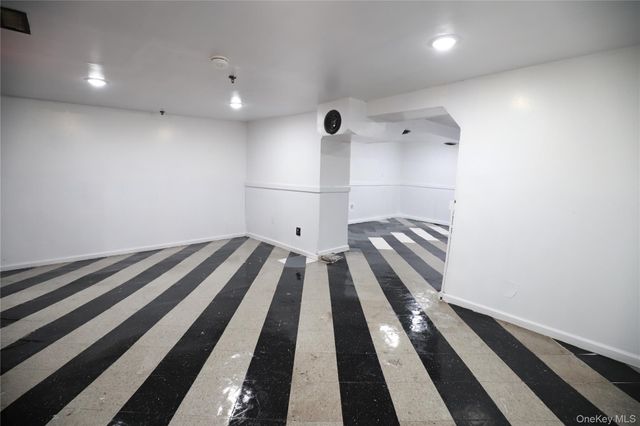 99-11 37th Avenue Lower L., Corona, NY 11368