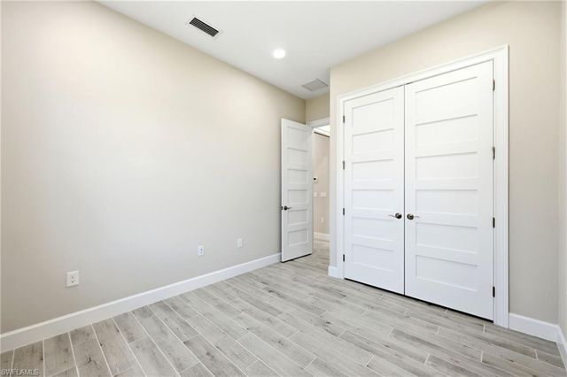 8937 Calypso CT, Naples, FL 34112
