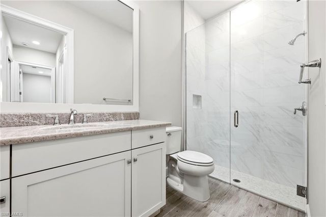 8937 Calypso CT, Naples, FL 34112