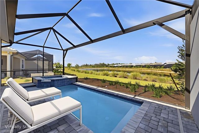 8937 Calypso CT, Naples, FL 34112