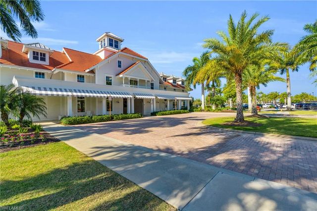 8937 Calypso CT, Naples, FL 34112