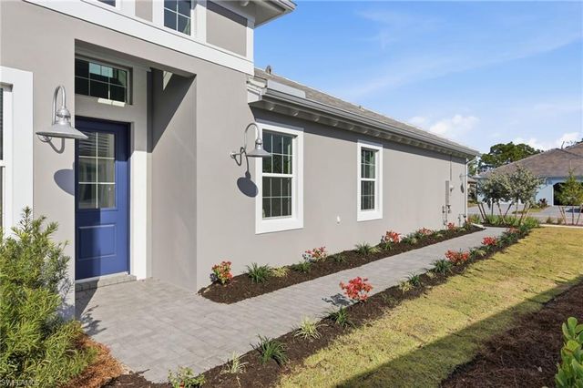 8937 Calypso CT, Naples, FL 34112